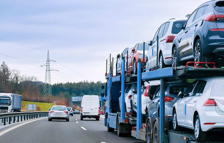 Avtomobil idxalında 6 min ədəddən çox azalma