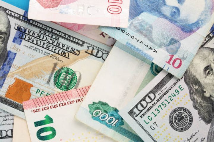 Rəsmi məzənnələr açıqlandı