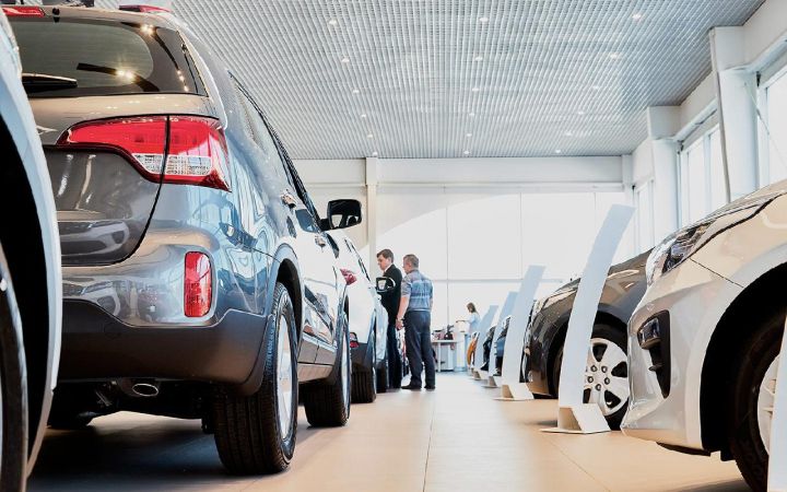 Lada, Haval, Geely, GAZ və UAZ Rusiyada satış liderləri olublar