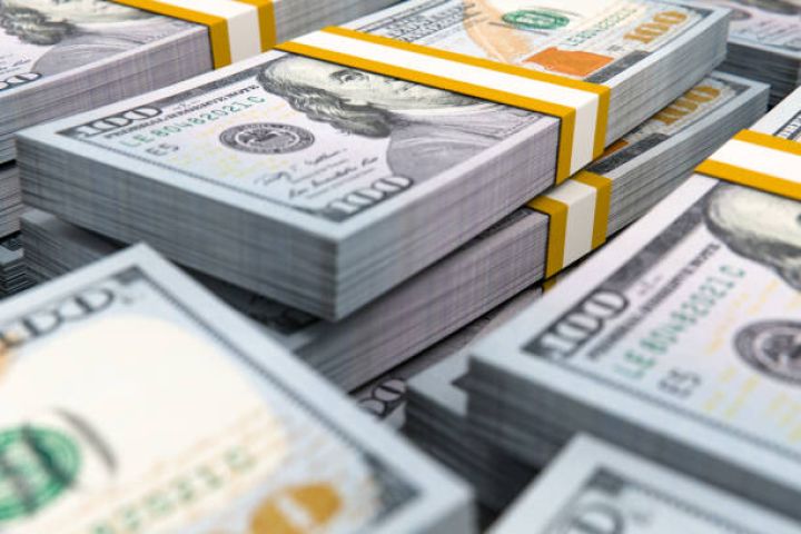 Növbəti valyuta hərracı keçirildi - DOLLAR SATIŞININ MƏBLƏĞİ