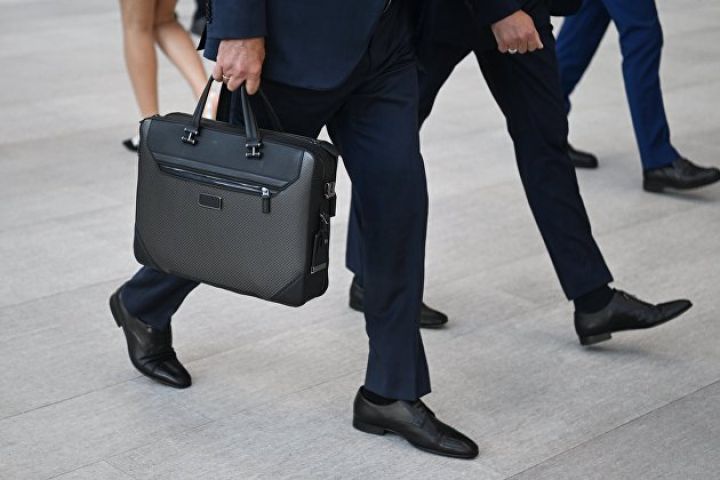 “Azinteroil” ümumi yığıncaq çağırdı