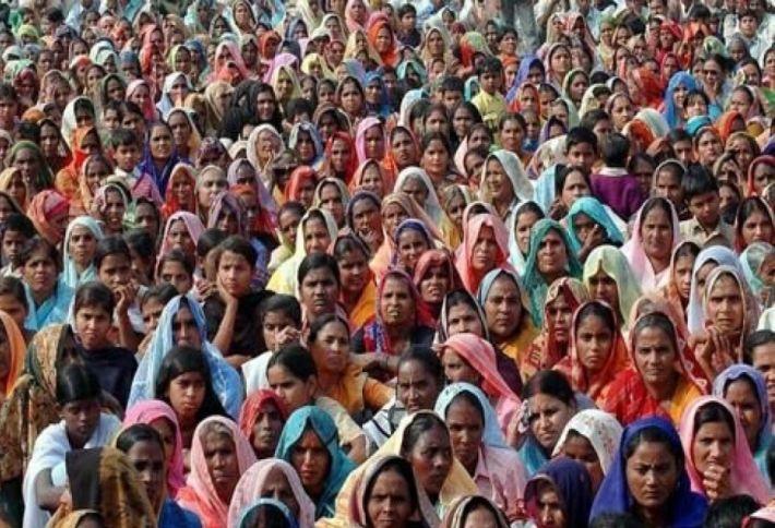 Hindistan 2023-cü ildə əhali sayına görə Çini ötə bilər