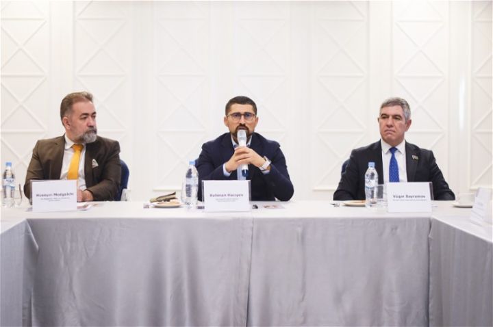 Füzuli Mərkəzi Parkının layihəsi Füzuli icması ilə müzakirə olunub