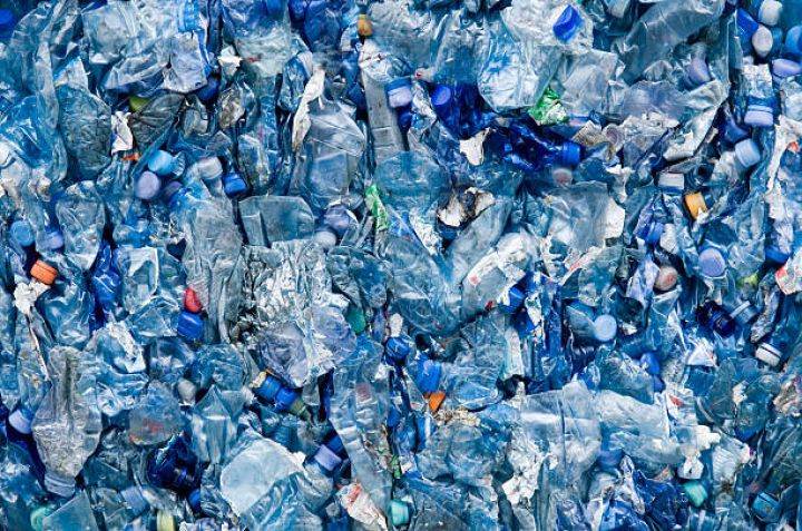 Azərbaycanda plastik tullantı materiallarından piroliz yağı istehsal ediləcək