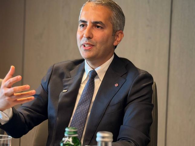 PAŞA Bank: Sifarişinin həcmi 20 min manatadək olan fiziki şəxs investorun sifarişinin 100 fazi hissəsində səhm alacağı  gözlənilir